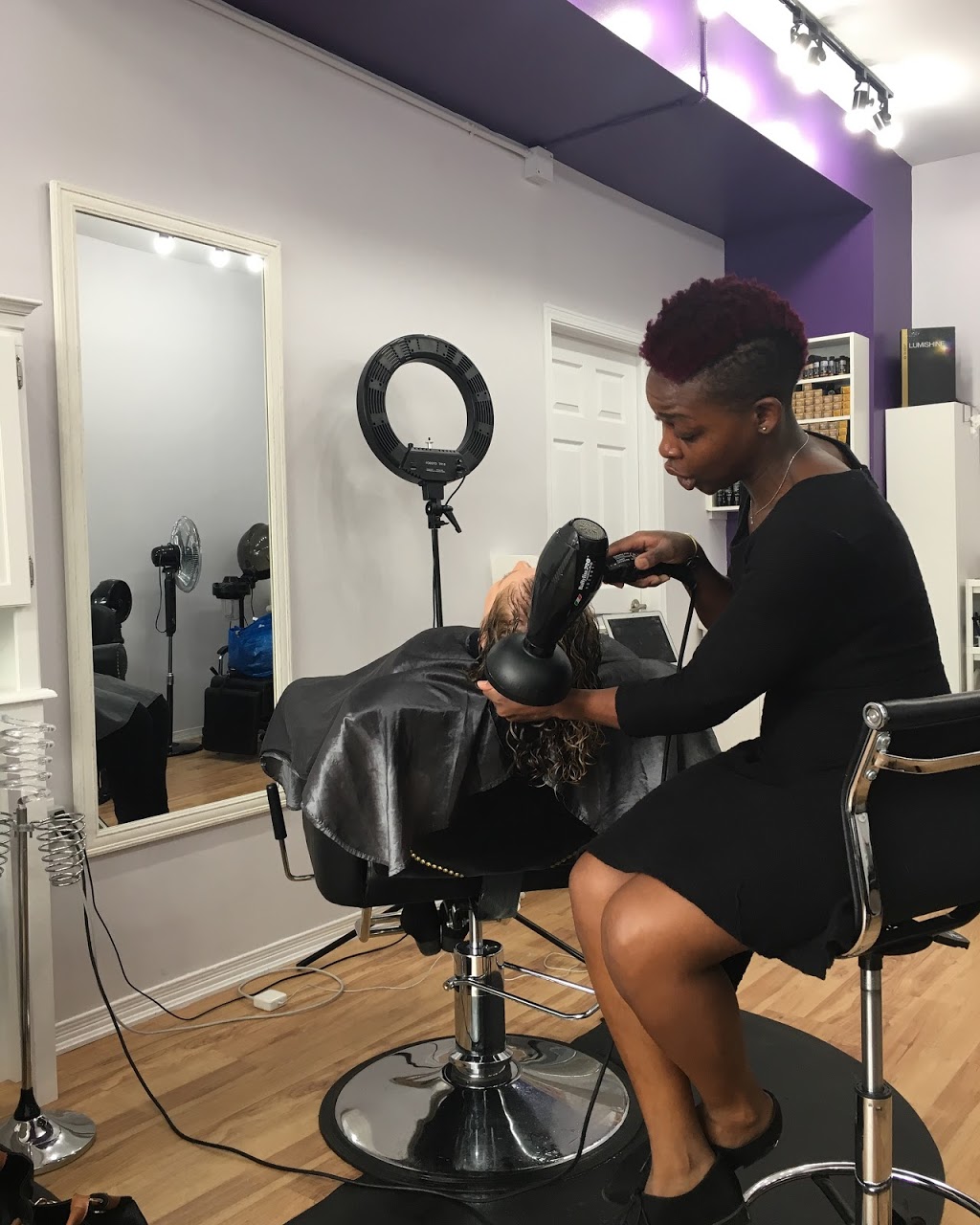 Curly Hair Designs | 275 Britannia Rd, Ottawa, ON K2B 5X3, Canada | Phone: (613) 820-2205