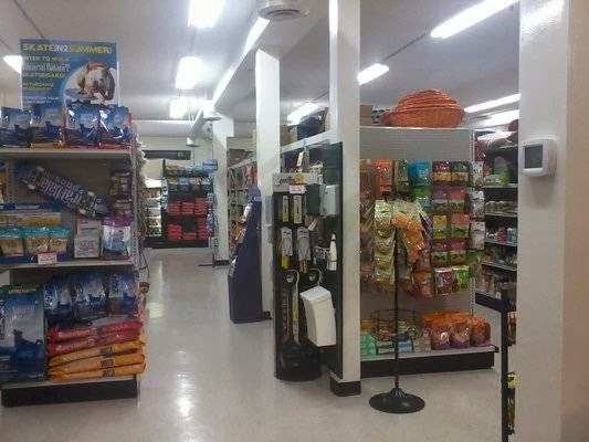 Mr. Pets | 201 Bewicke Ave, North Vancouver, BC V7M 3M7, Canada | Phone: (778) 340-1102
