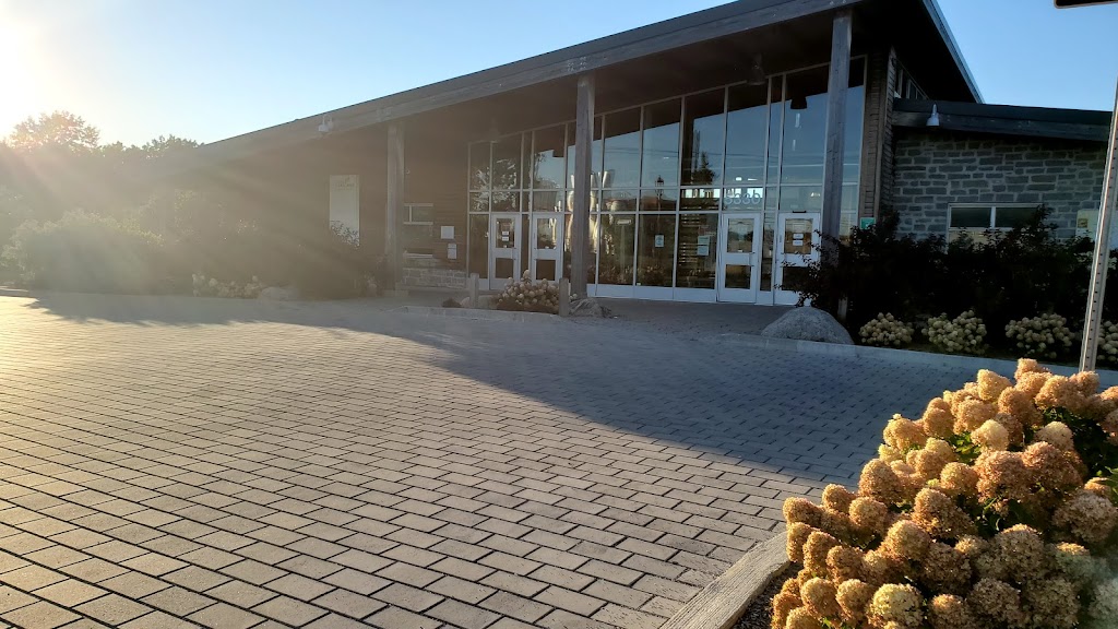 Parc Les Salines | 5330 Rue Martineau, Saint-Hyacinthe, QC J2R 1T8, Canada | Phone: (450) 253-5082