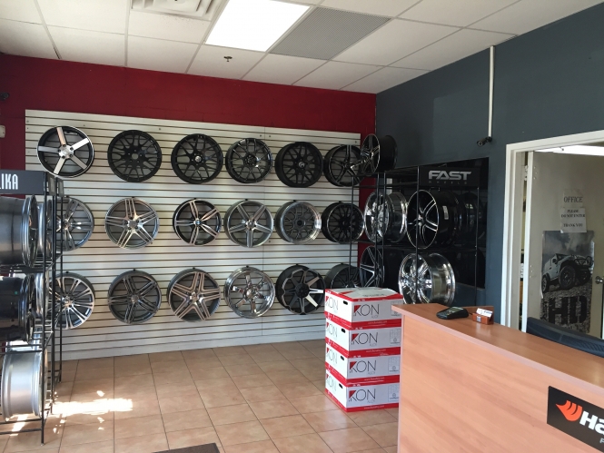 Liberty Tires | Metal Works Plaza, 3663 Mavis Rd, Mississauga, ON L5C 2Z2, Canada | Phone: (905) 896-8473