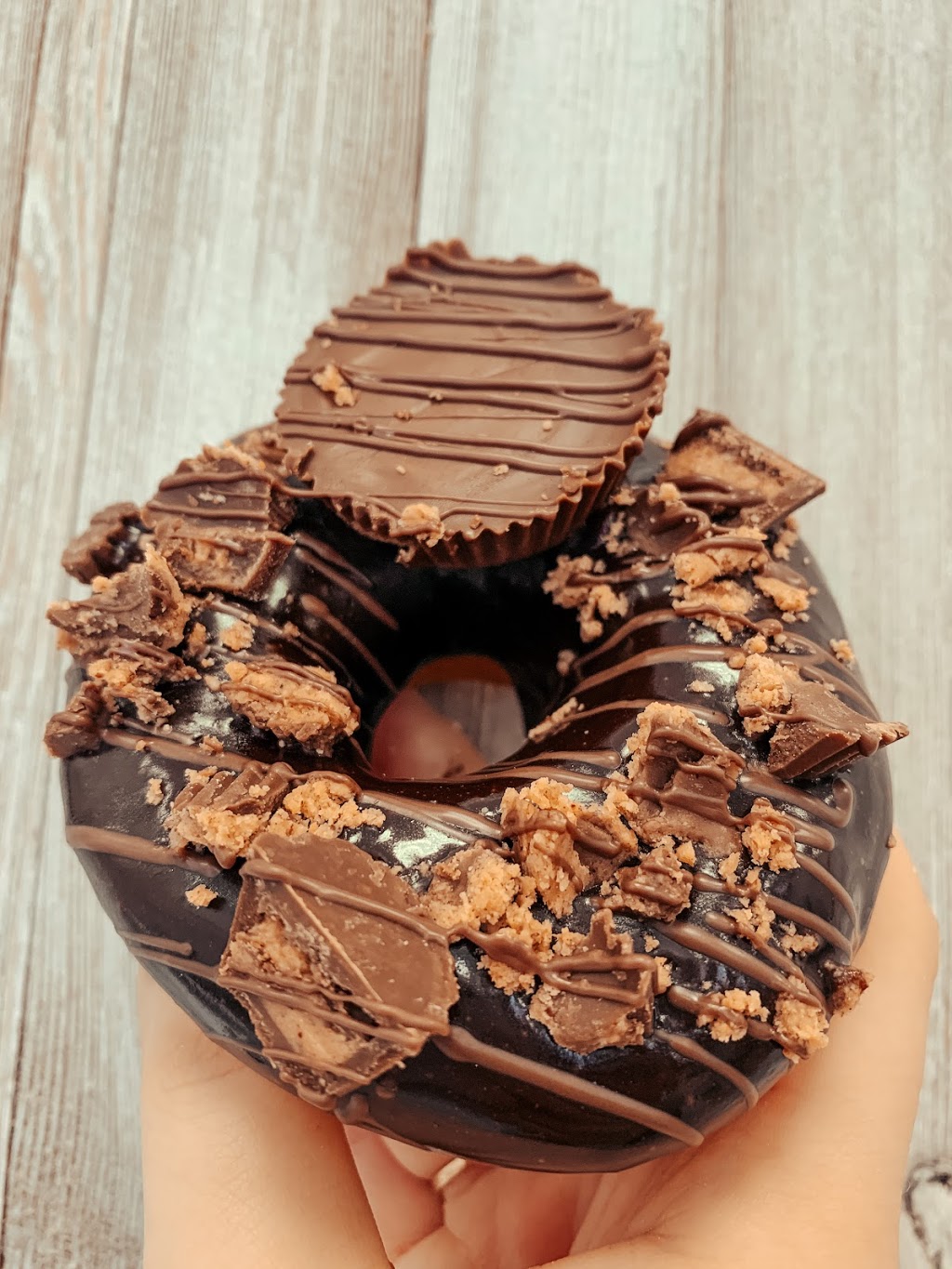 Euro Desserts | 90 Turbine Dr #16, North York, ON M9L 2S2, Canada | Phone: (416) 749-2123
