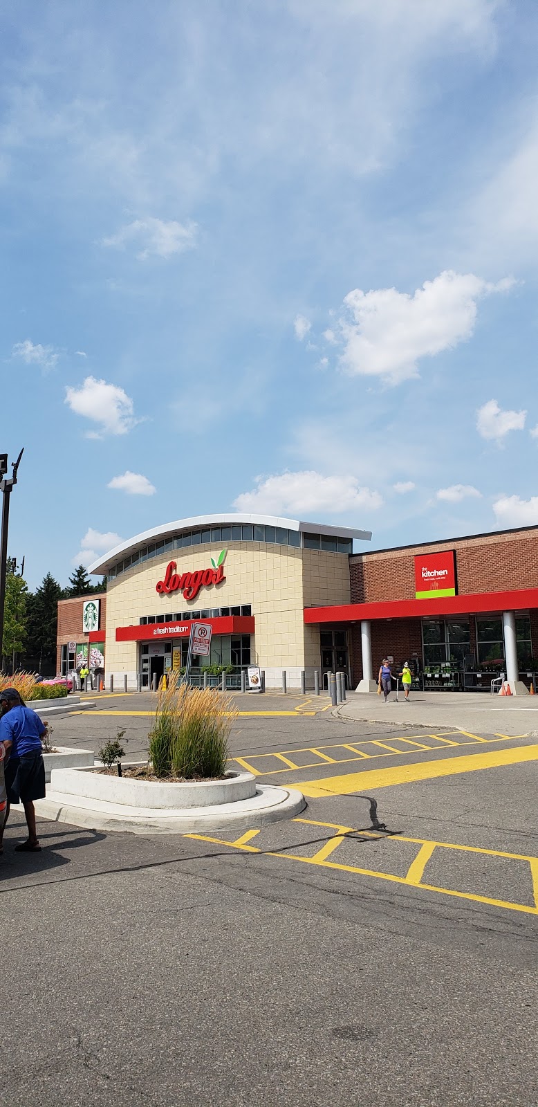 Longos Winston Churchill | 3163 Winston Churchill Blvd, Mississauga, ON L5L 2W1, Canada | Phone: (905) 828-0008
