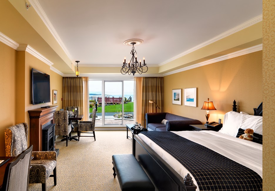 Oak Bay Beach Hotel | 1175 Beach Dr, Victoria, BC V8S 2N2, Canada | Phone: (250) 598-4556