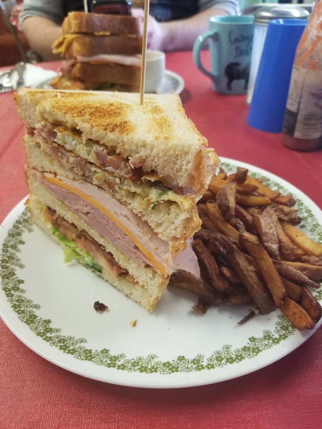 Kellys Kafe | 2520 Jasper Ave, Saskatoon, SK S7J 5M1, Canada | Phone: (306) 374-7525