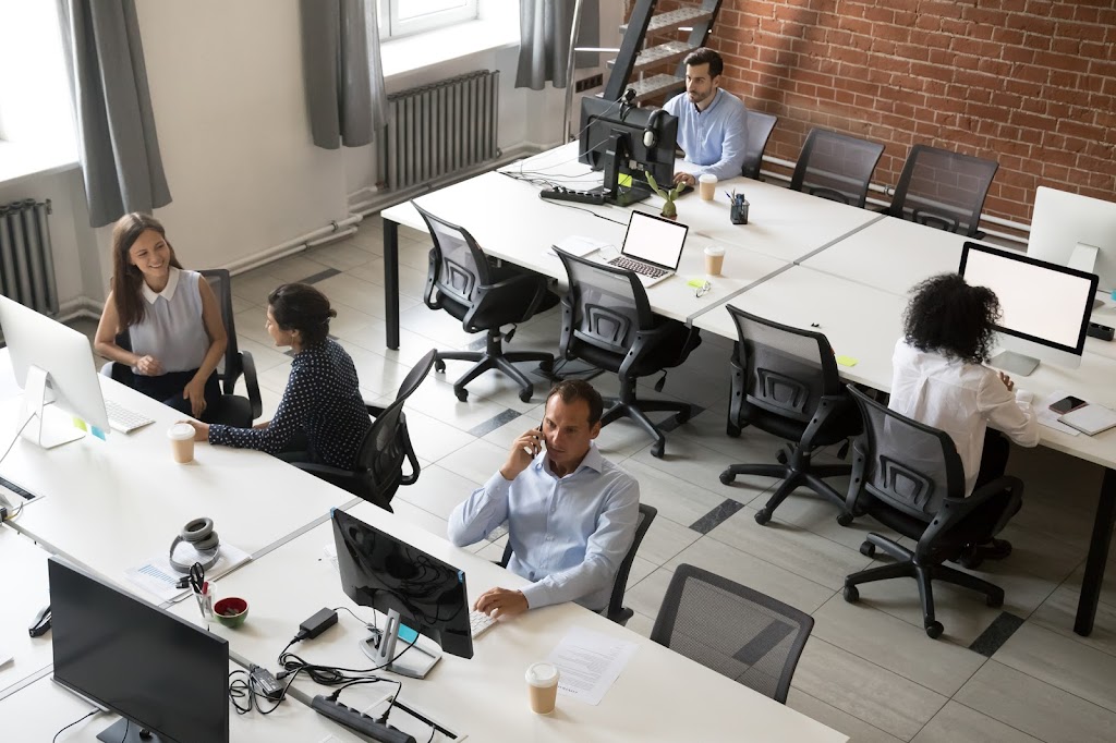 Red Fox Communications | Agence Marketing Web | 3660 Bd de la Cité-des-Jeunes, Vaudreuil-Dorion, QC J7V 8P2, Canada | Phone: (514) 666-9327