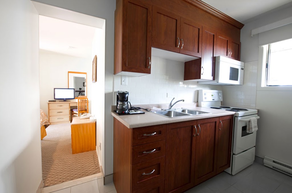Motel Du Chevalier | 169 Boulevard Gréber, Gatineau, QC J8T 3R1, Canada | Phone: (819) 568-9000