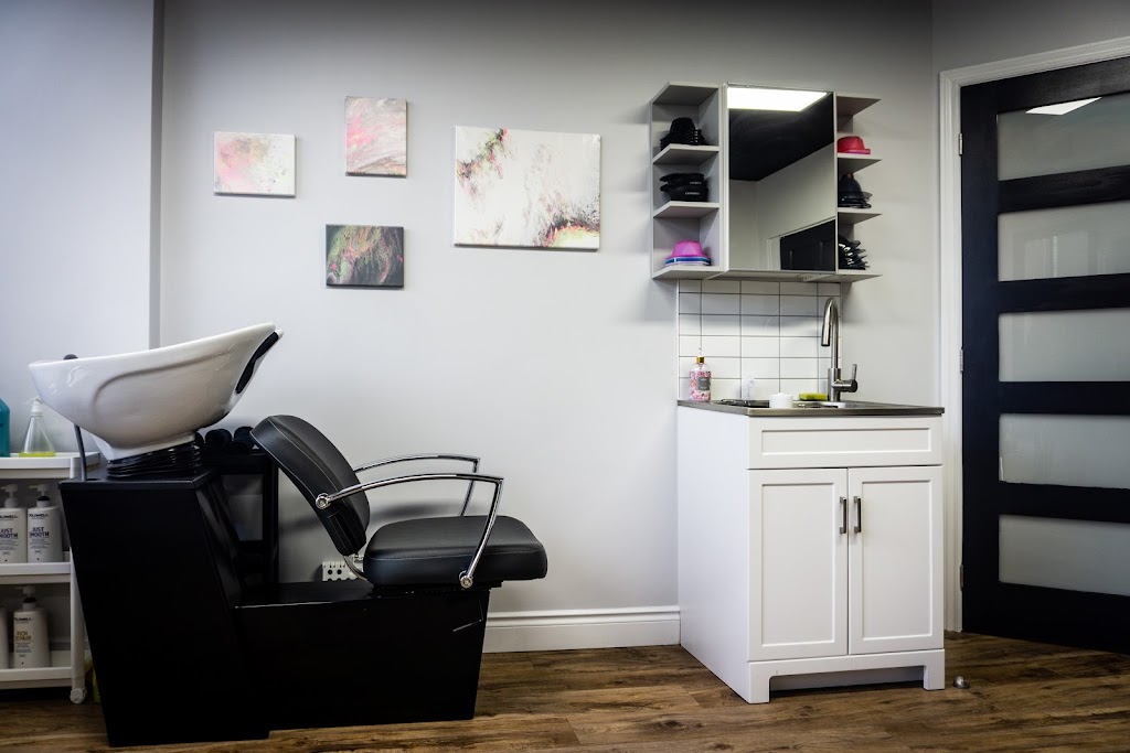 Hair by Jessie-Marie | 195 Clearview Ave, Ottawa, ON K1Z 6S1, Canada | Phone: (613) 908-9097