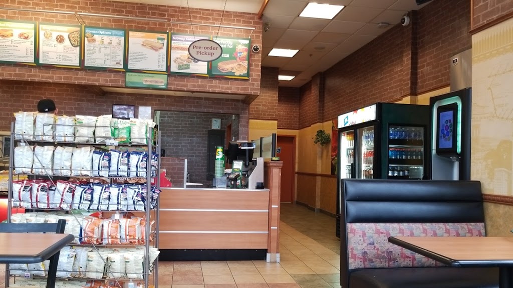 Subway | 12473 Harris Rd, Pitt Meadows, BC V3Y 2J4, Canada | Phone: (604) 465-7701