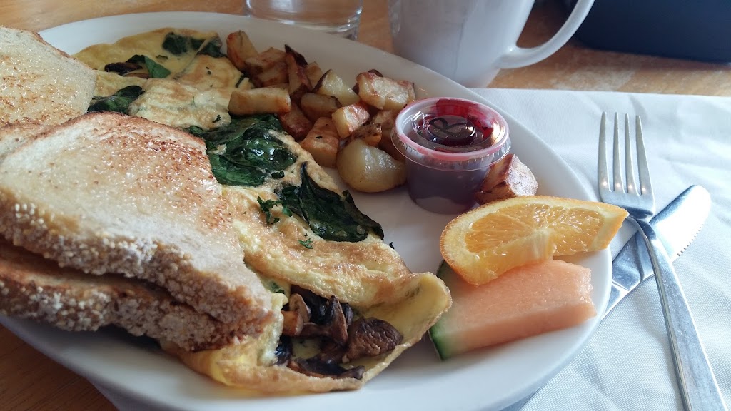 Eggcitement Bistro | 16 Nelson St W, Meaford, ON N4L 1R1, Canada | Phone: (519) 538-1968
