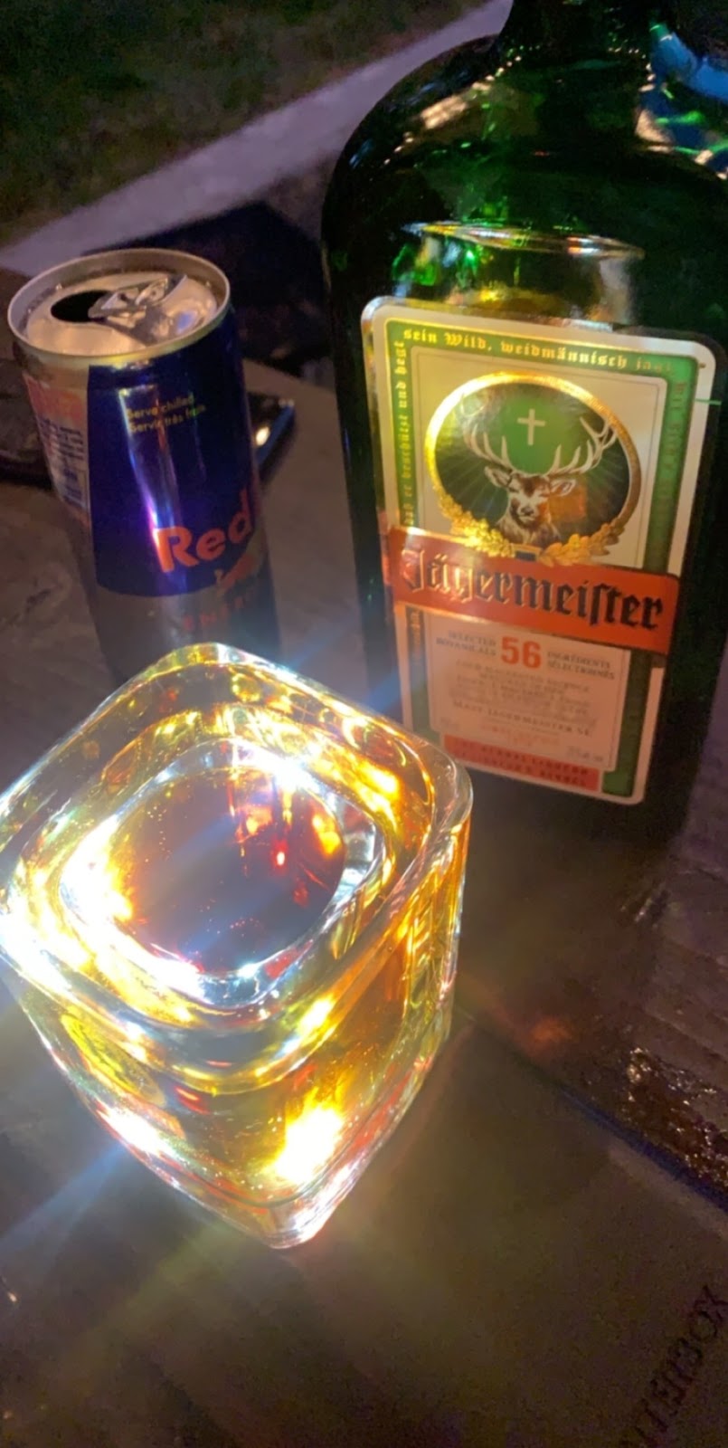 Sollsons bar | Golab Pl, Duncan, BC V9L 5H2, Canada | Phone: (250) 710-4815