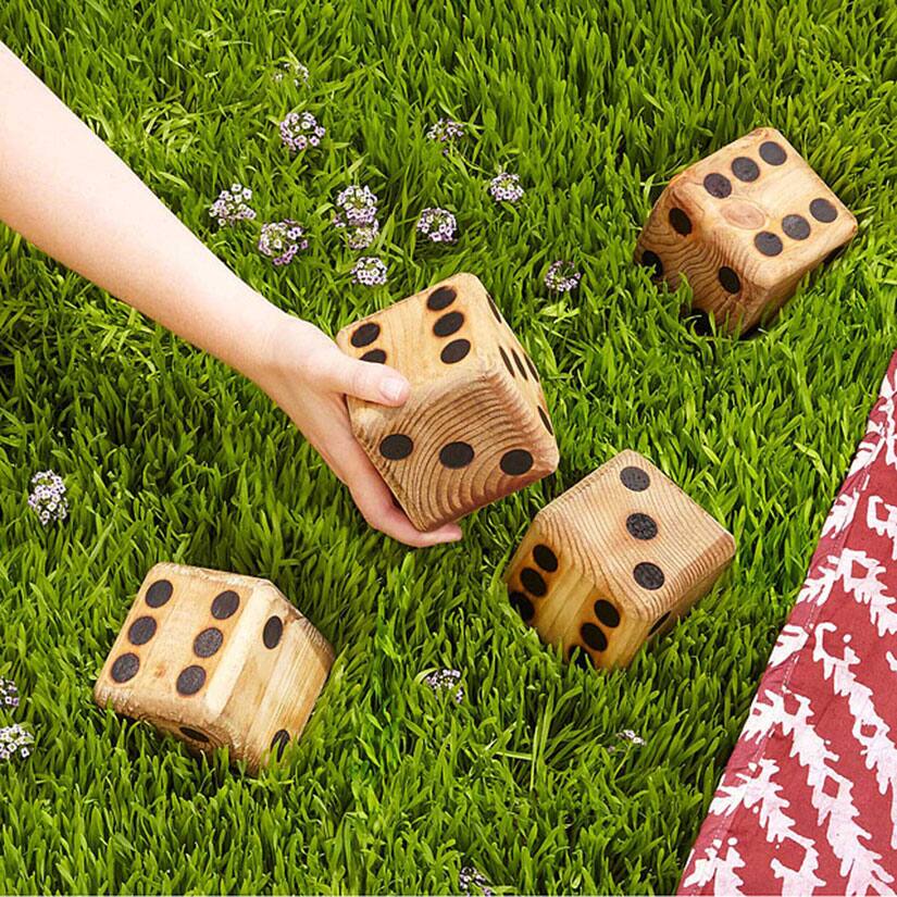 French Immersion Nature Play Space | 3 Silverdale Crescent, London, ON N5Z 4A5, Canada | Phone: (519) 312-8950