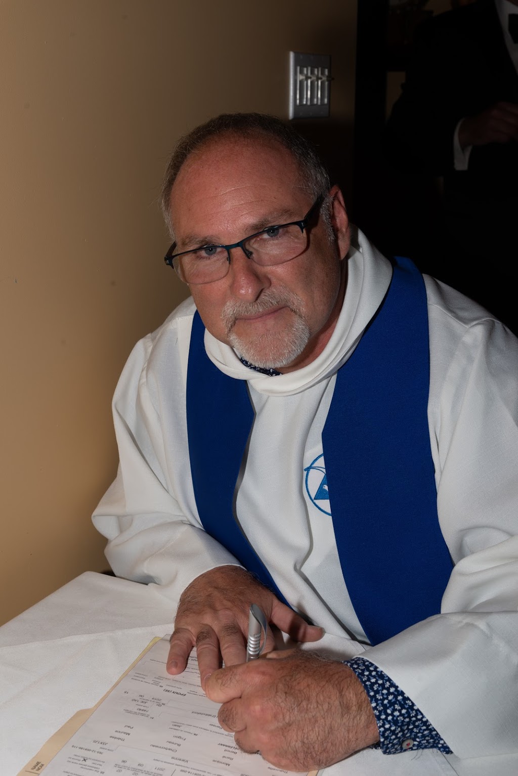 Le Nouveau Penser célébrant Jean Provencher | 7 Rue Ménard, Saint-Paul-dAbbotsford, QC J0E 1A0, Canada | Phone: (514) 220-8338