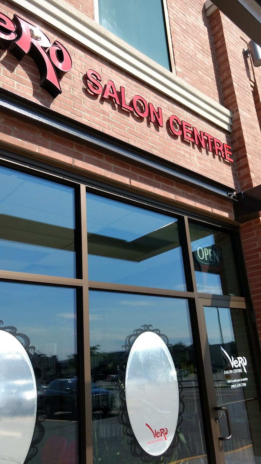 Vero Salon Centre | 5010 Pinedale Ave, Burlington, ON L7L 0G3, Canada | Phone: (905) 639-3708