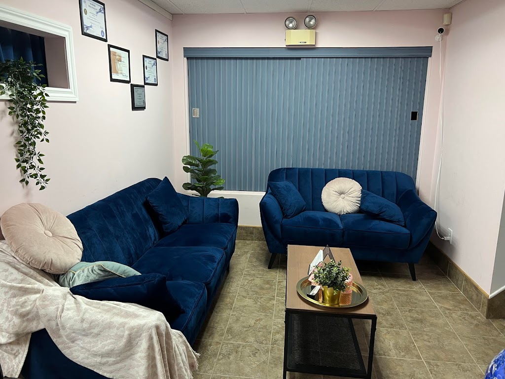 Salon Sourcil Laila | 905 Chem. du Coteau-Rouge, Longueuil, QC J4K 1V8, Canada | Phone: (450) 396-9798