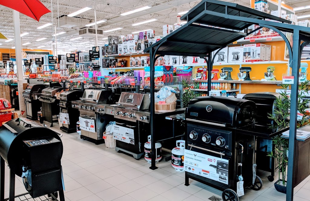 Canadian Tire | 300 Maidstone Ave W, Essex, ON N8M 2X6, Canada | Phone: (519) 776-5224