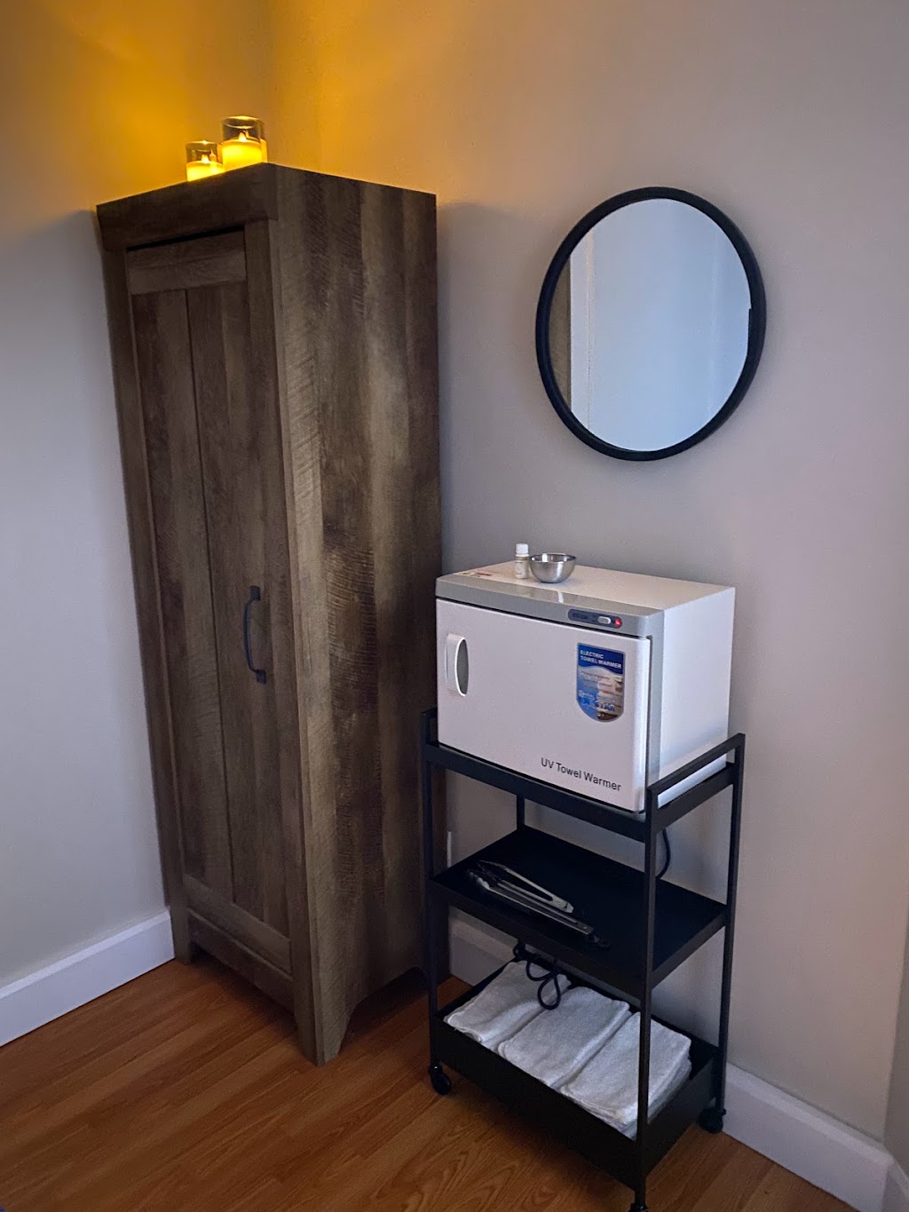 Integrity Massage Therapy | 11 Ferris Ln Suite 100, Barrie, ON L4M 5N6, Canada | Phone: (705) 722-0202