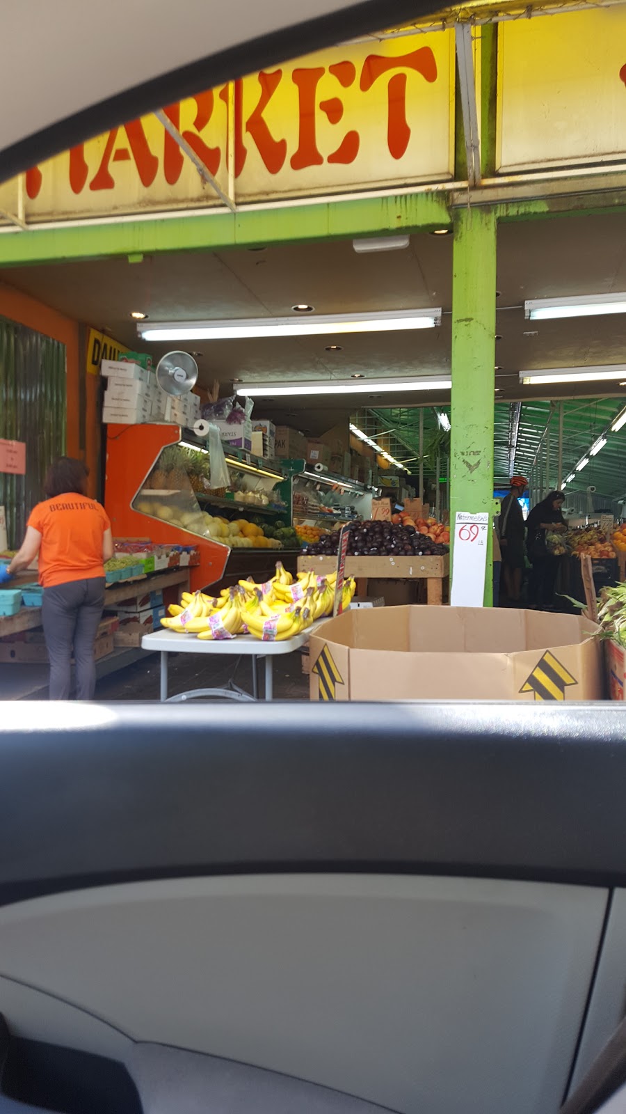 Triple A Florist | 4362 Hastings St #101, Burnaby, BC V5C 2J9, Canada | Phone: (604) 466-3103