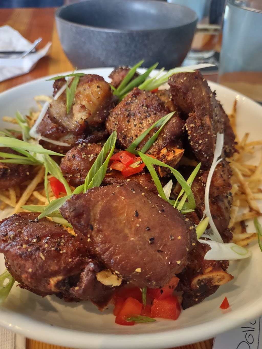Monks on Marine | 4603 Marine Ave, Powell River, BC V8A 2K7, Canada | Phone: (604) 489-3353