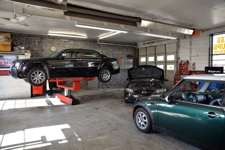 Canadian General Auto Centre | 431 Danforth Rd, Scarborough, ON M1L 3X8, Canada | Phone: (416) 691-6465