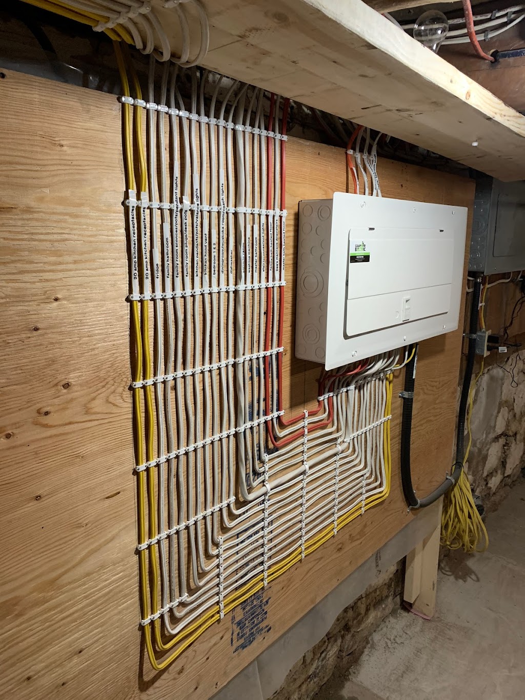 Clearwater Electric | 360 Clearwater Lake Rd, Port Sydney, ON P0B 1L0, Canada | Phone: (705) 783-9940