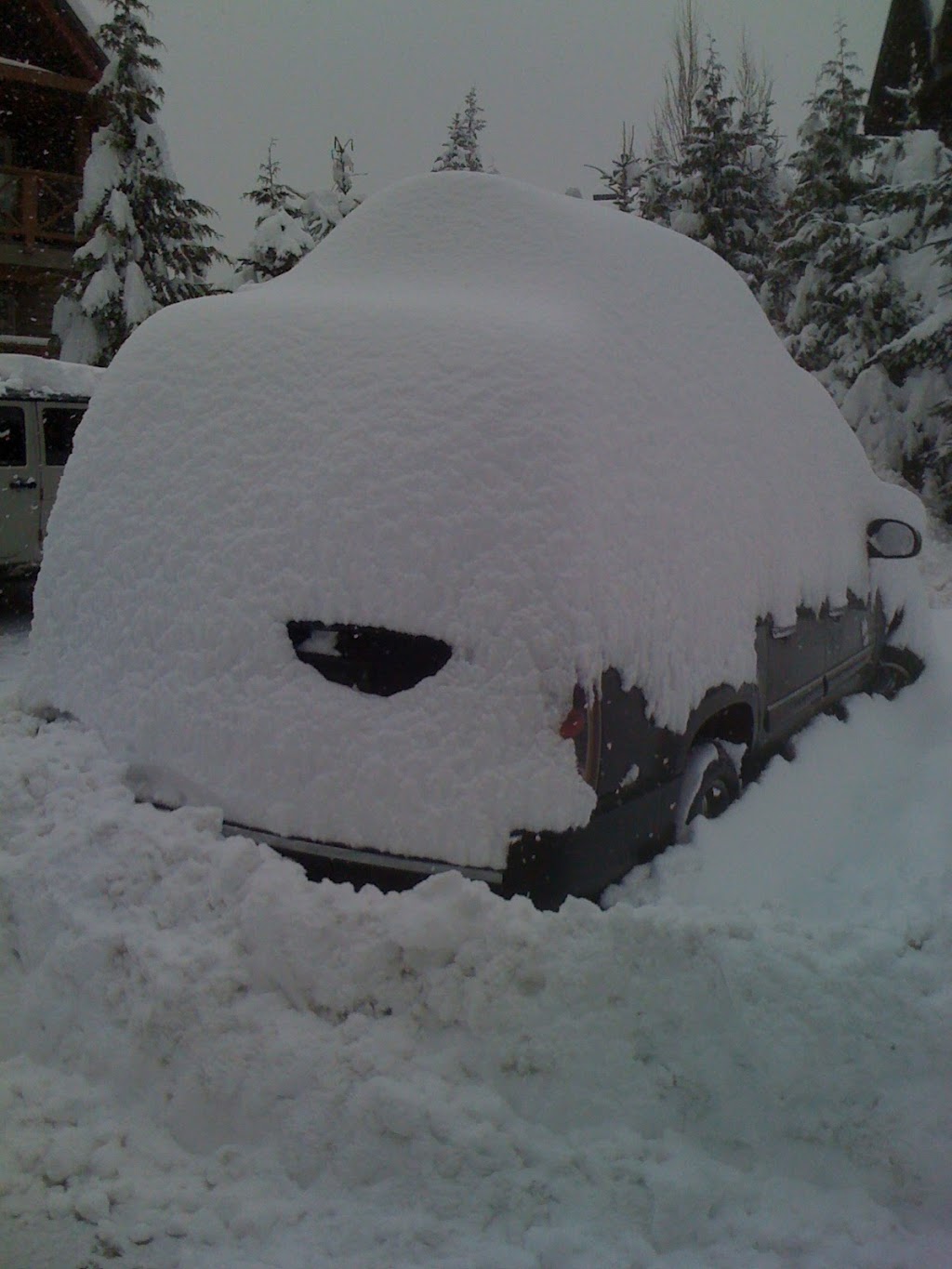 Cold Comforts Lodgings Ltd - Whistler Airport Transfers | Tynebridge Ln, Whistler, BC V0N 1B1, Canada | Phone: (604) 907-1844