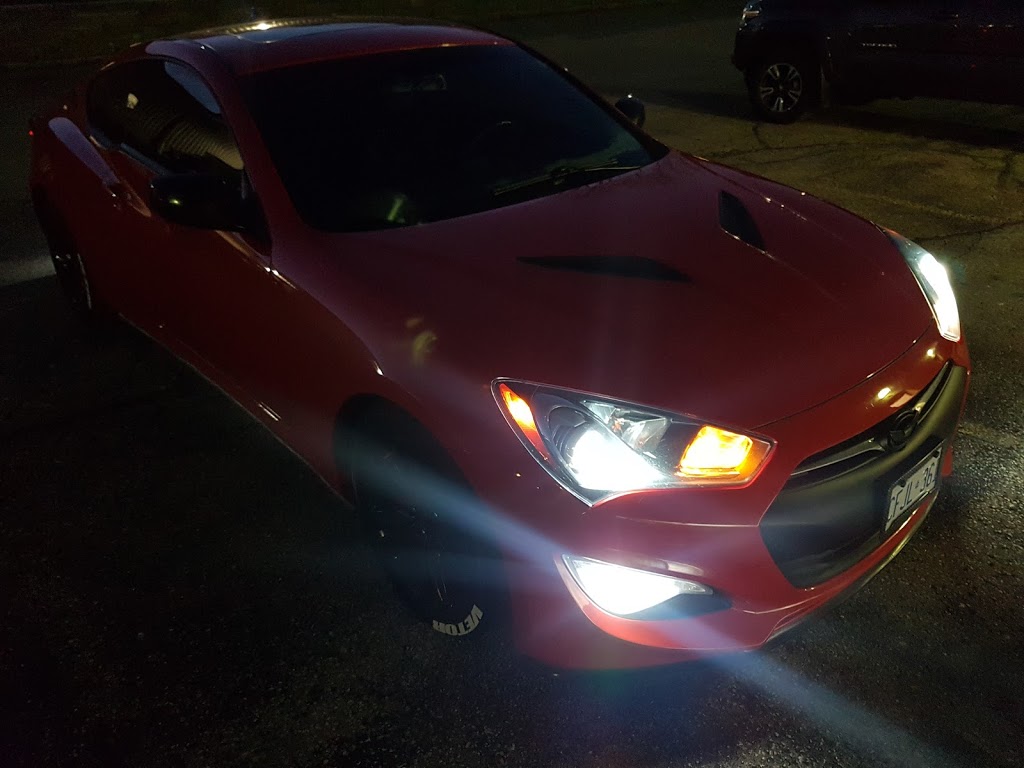 Striking LED | 581 Lancaster St W, Kitchener, ON N2K 1M5, Canada | Phone: (519) 585-1533