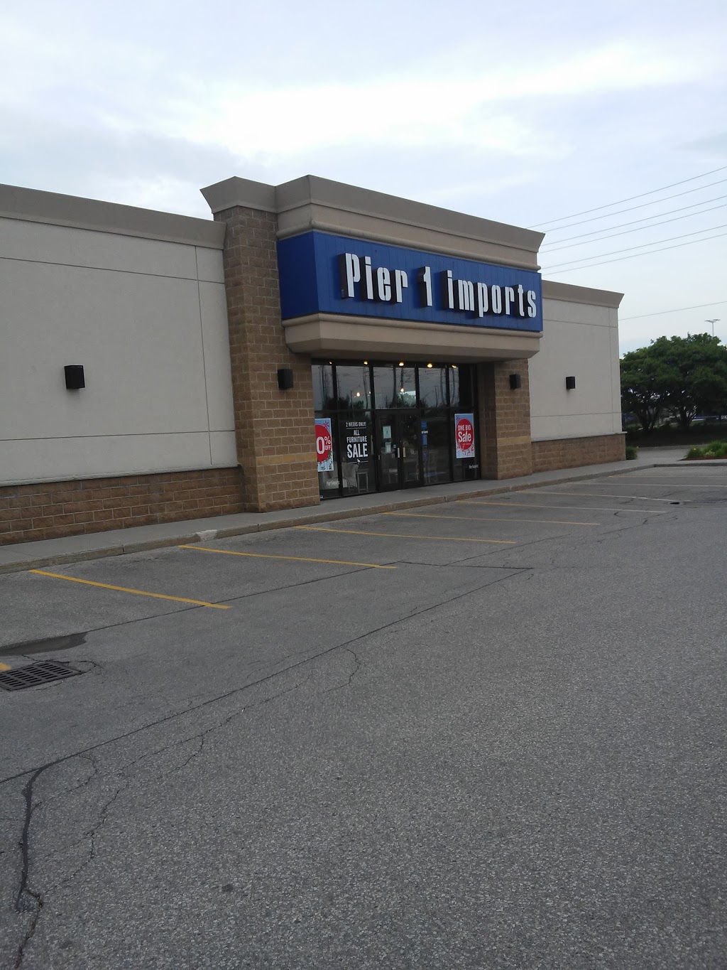 Pier 1 | 564 King St N, Waterloo, ON N2L 6L3, Canada | Phone: (519) 884-3659