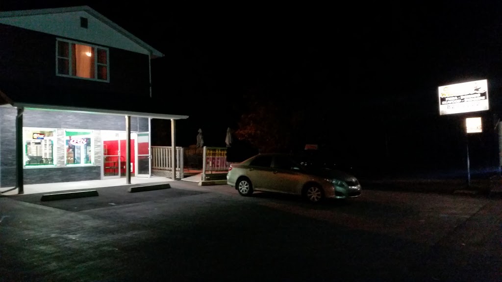 Crazy Weasel Restaurant | 2751 Nova Scotia Trunk 7, Lake Echo, NS B3E 1A3, Canada | Phone: (902) 829-2222