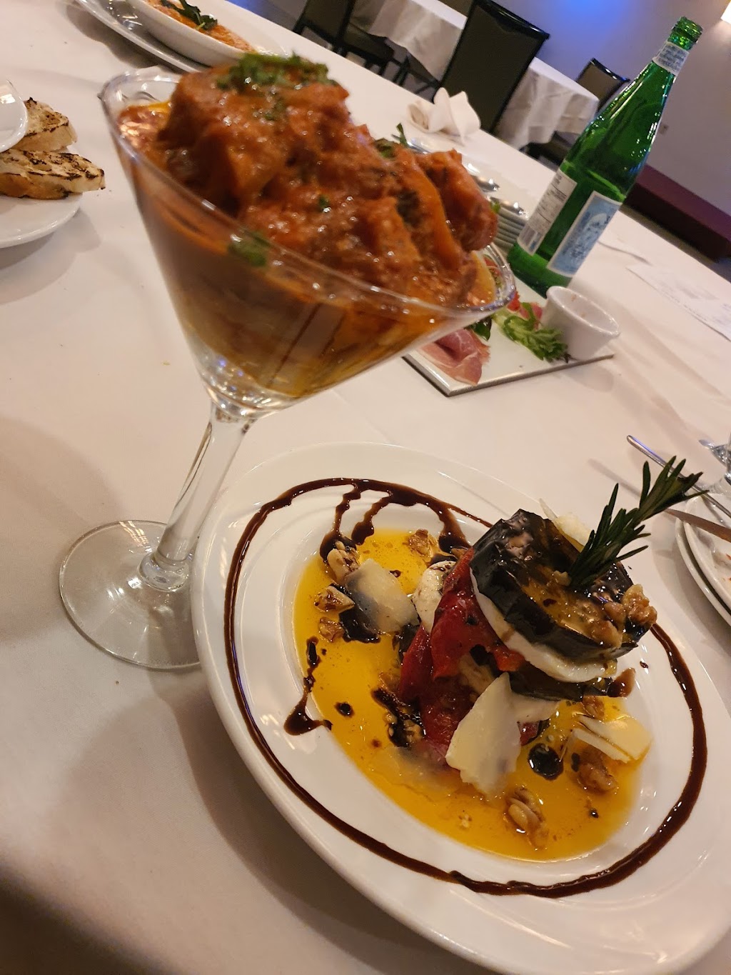 Italian Canadian Club Of Guelph | 135 Ferguson St, Guelph, ON N1E 2Y7, Canada | Phone: (519) 821-1110