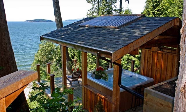 Beachside by the Bay Waterfront Suites | 5005 Sunshine Coast Hwy, Sechelt, BC V0N 3A2, Canada | Phone: (604) 741-0771