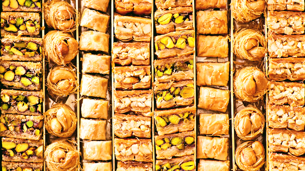 Soltan Bakery حلويات السلطان | 808 Britannia Rd W #109, Mississauga, ON L5V 0A7, Canada | Phone: (905) 664-6905