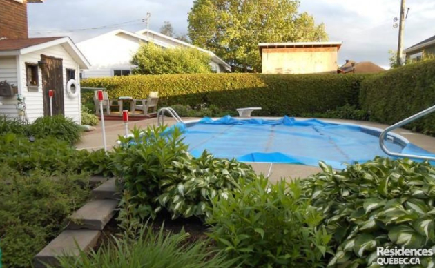 La Roseraie | 673 Rue St Louis, Saint-Lin - Laurentides, QC J5M 2X2, Canada | Phone: (450) 439-7892