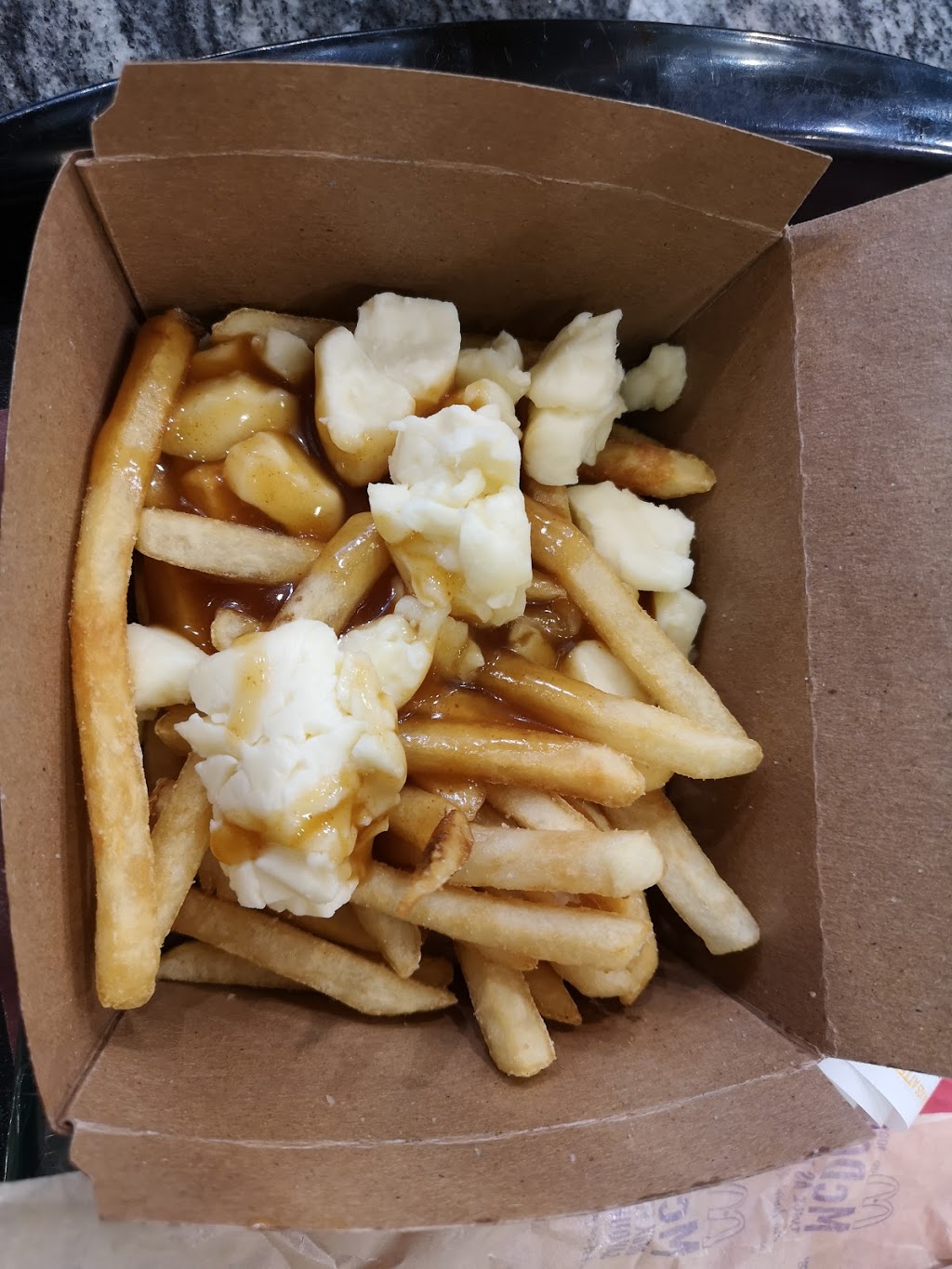 McDonalds | 590 Boulevard Wilfrid-Hamel, Québec, QC G1M 2T3, Canada | Phone: (418) 529-6722