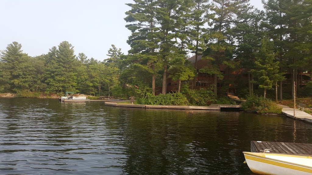 Westwind Inn | 37 Fire Rte 21 Rd, Buckhorn, ON K0L 1J0, Canada | Phone: (705) 657-8095