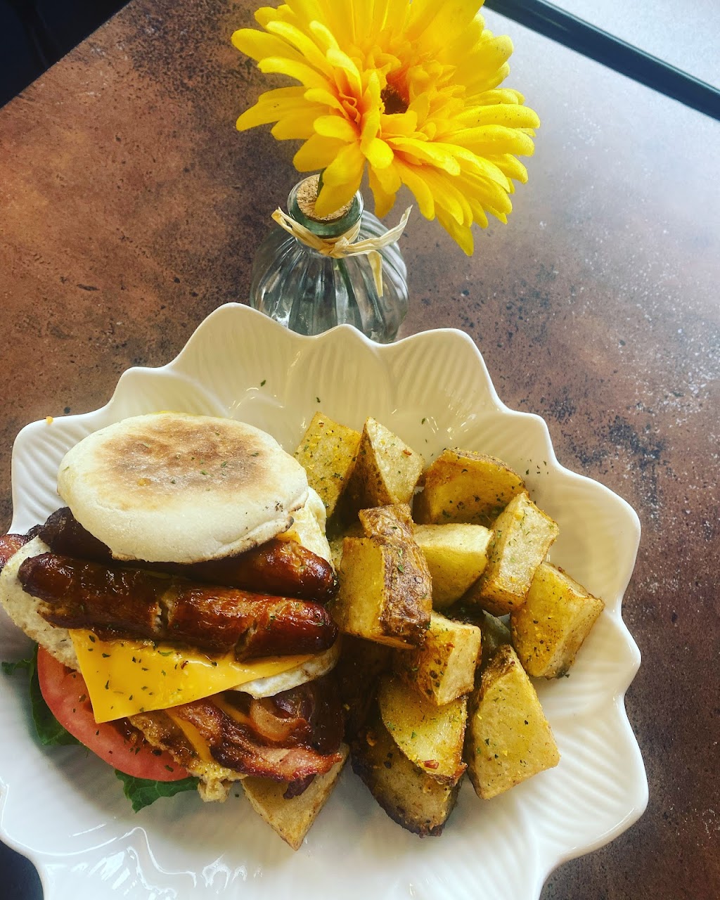 Sunny Side Up Breakfast Buffet | 1049 Victoria St, Petawawa, ON K8H 2E2, Canada | Phone: (613) 506-3447