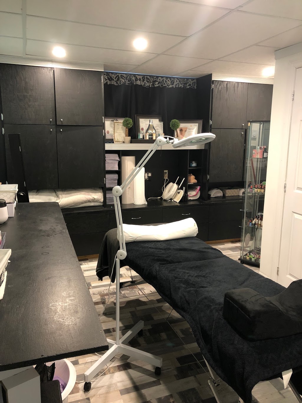 Esthétique en beauté chez Tammy | 17 Route Grogan, Shannon, QC G3S 0X7, Canada | Phone: (418) 655-8260