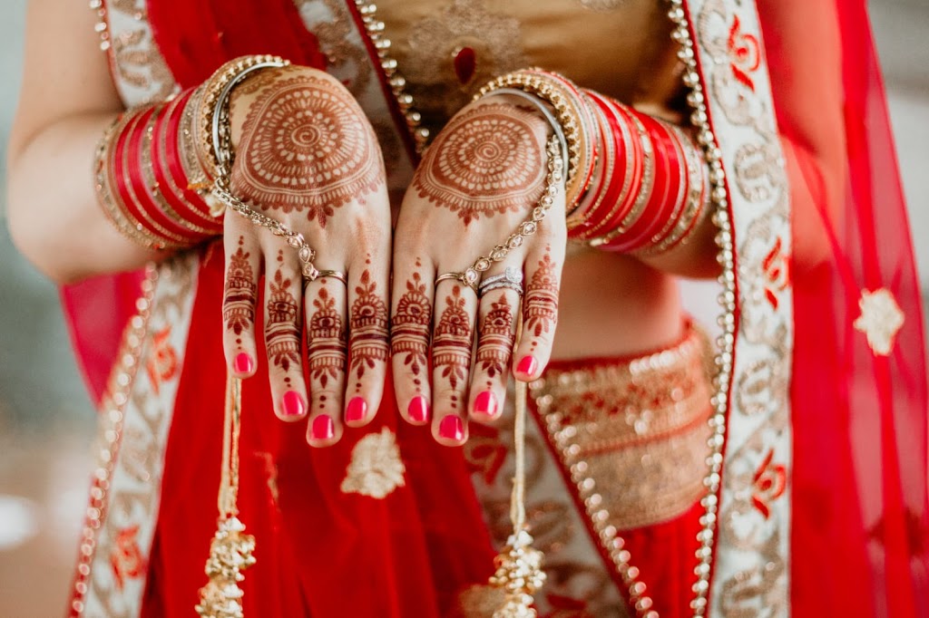 Henna and Trends Studio #HandTstudio | 7215 Goreway Dr, Mississauga, ON L4T 2T9, Canada | Phone: (647) 569-2687