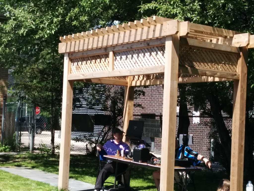 St Bartholomews Children Centre | 509 Dundas St E, Toronto, ON M5A 3V3, Canada | Phone: (416) 368-6375