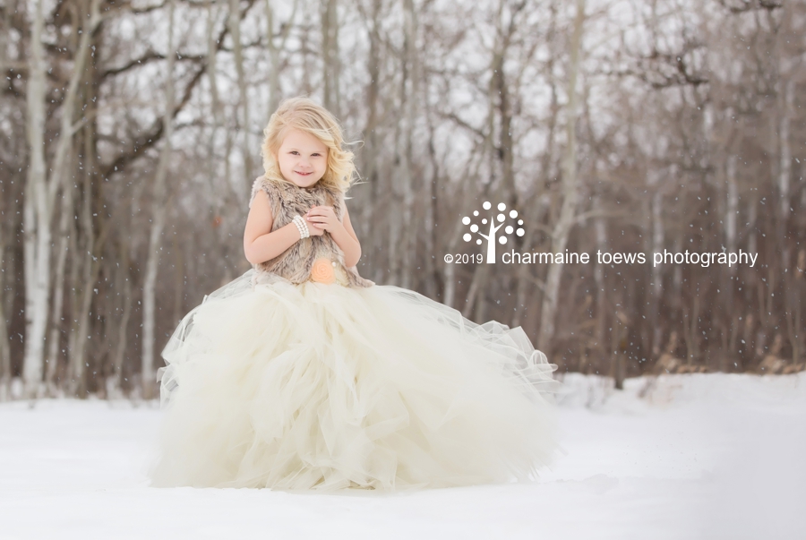 Charmaine Toews Photography | 28 Sterling Dr, Mitchell, MB R5G 2M7, Canada | Phone: (204) 326-9699