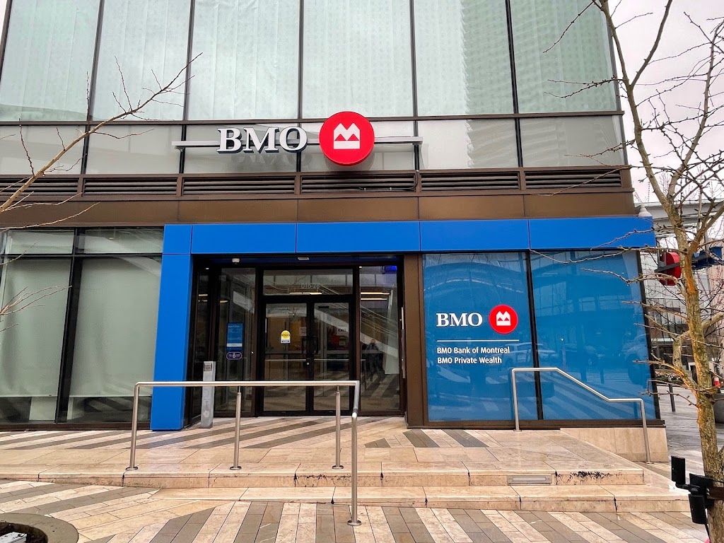 BMO Bank of Montreal | 4567 Lougheed Hwy., Burnaby, BC V5C 3Z6, Canada | Phone: (604) 665-6660
