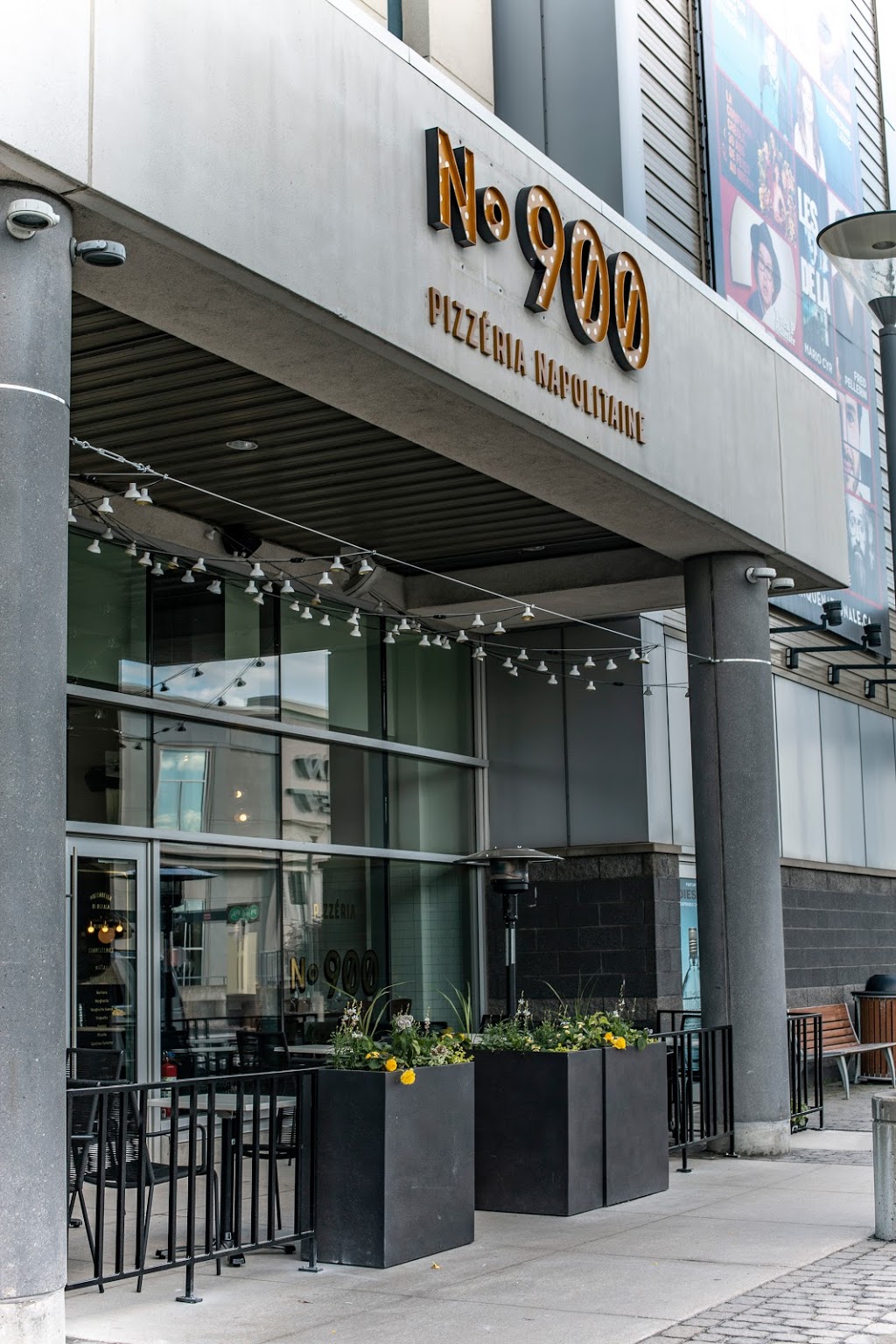 Pizzeria NO.900 - Dix30 | 6000 Boulevard Rome #65, Brossard, QC J4Y 0B6, Canada | Phone: (450) 486-4900