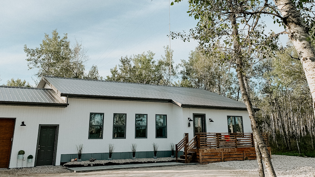 Beauty Blooms Lash & Brow Studio | 46 Amanda Lane, La Broquerie, MB R0A 0W1, Canada | Phone: (204) 905-4853