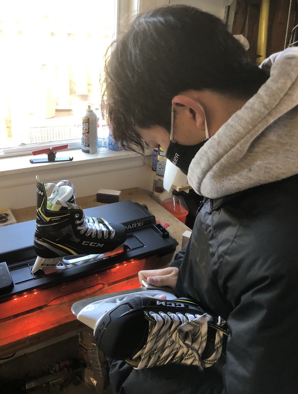 Radius Sharpening | 257 Queensdale Ave, East York, ON M4C 2B3, Canada | Phone: (416) 624-6984