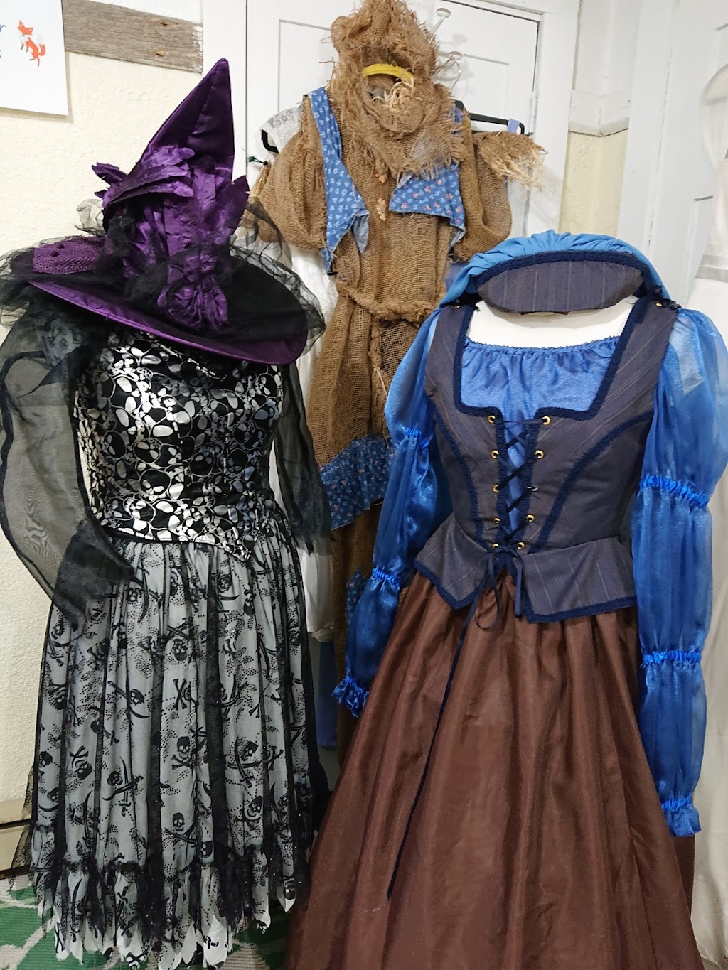 Sew Clever Custom Sewing | 3167 Main St, Salisbury, NB E4J 2K4, Canada | Phone: (506) 866-2987