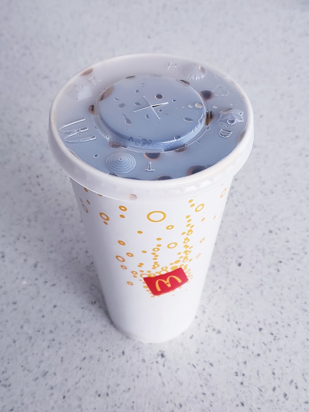 McDonalds | 2320 16 Ave NW, Calgary, AB T2N 4H8, Canada | Phone: (403) 289-9050