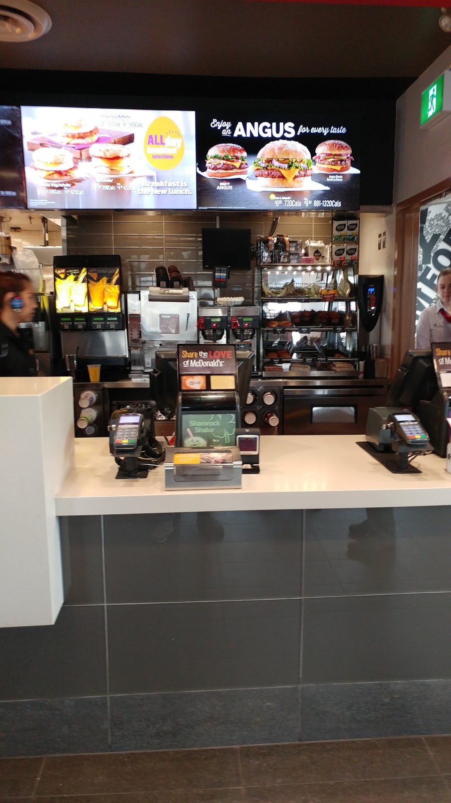 McDonalds | 833 McLeod Ave, Winnipeg, MB R2G 0Y4, Canada | Phone: (204) 949-5265
