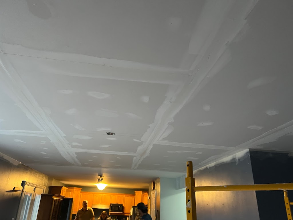 London Drywallers | 570 Proudfoot Ln #812, London, ON N6H 4Z1, Canada | Phone: (226) 270-9725