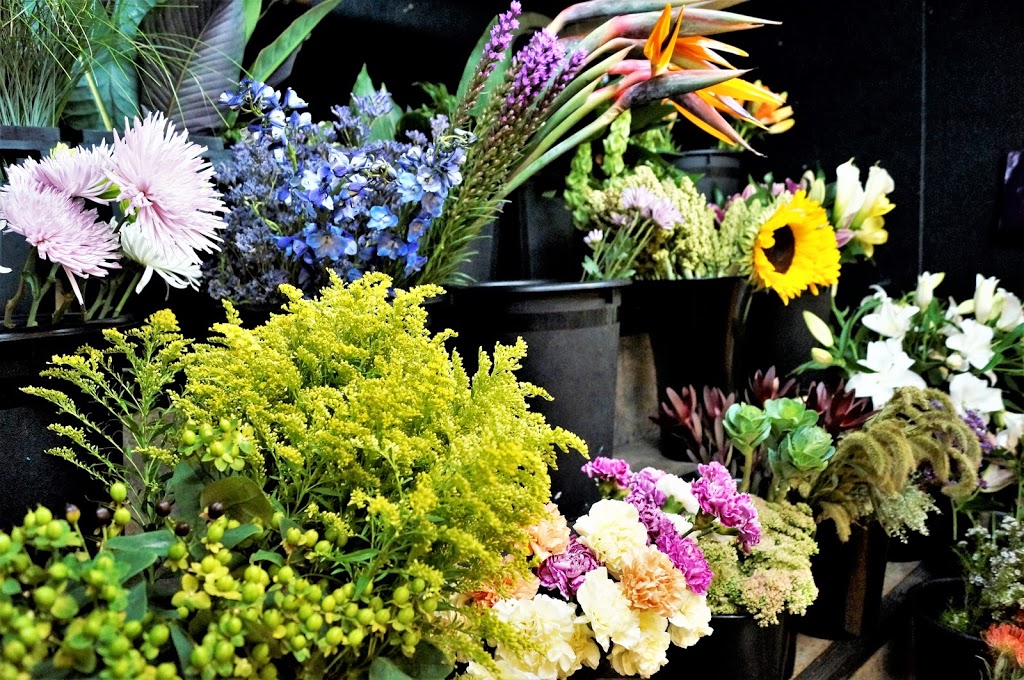 Fleuriste Art Déco | 422 Rue Saint-Jacques, Napierville, QC J0J 1L0, Canada | Phone: (450) 245-0021