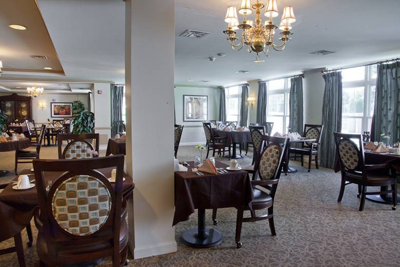 Sunrise of Beaconsfield/Sunrise de Beaconsfield | 505 Av Elm, Beaconsfield, QC H9W 2E5, Canada | Phone: (514) 693-1616