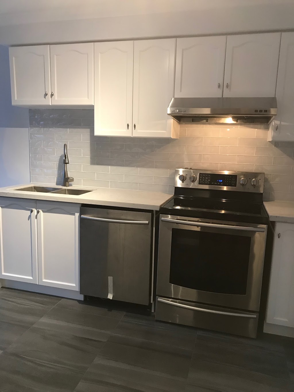 Markham Ceramic Tile & Marble | 4420 Hwy 7, Unionville, ON L3R 1M2, Canada | Phone: (905) 604-8453